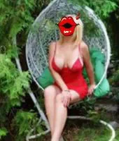 Escort blanca curvy en Jaén