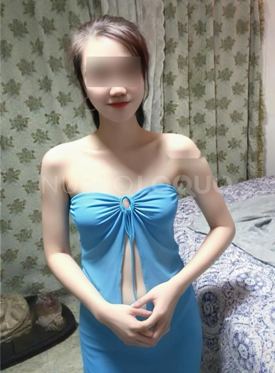 Escort asiática delgada en Zaragoza