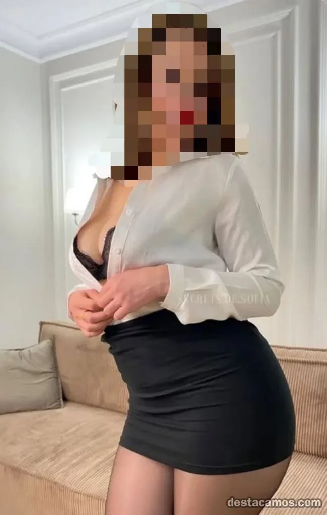Escort latina curvy en Sevilla