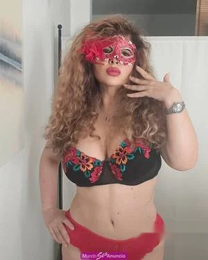 Escort latina curvy en Valencia