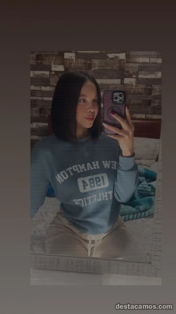 Escort latina delgada en Lérida