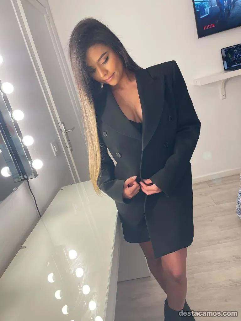 Escort latina curvy en Cádiz