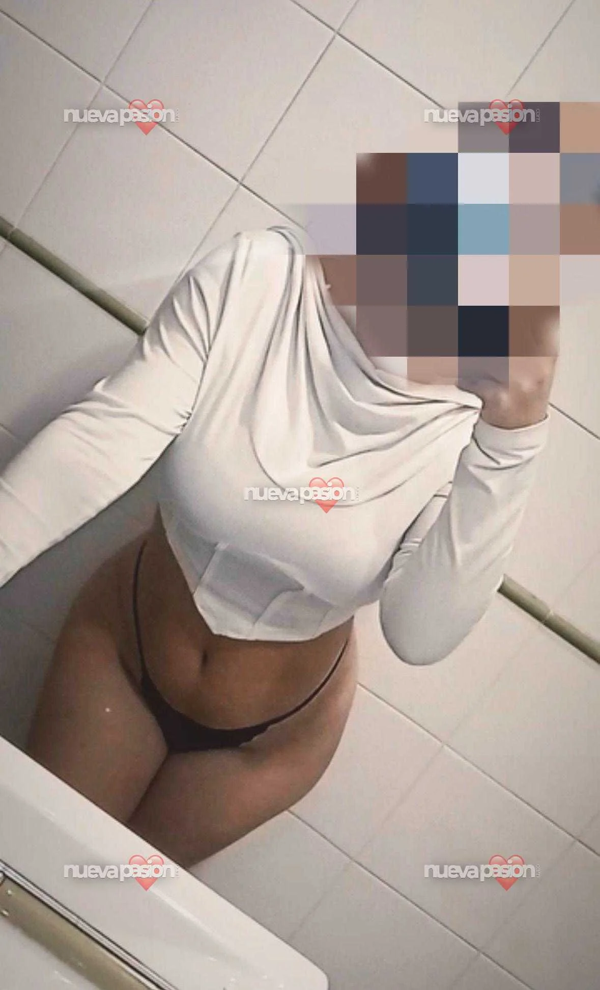 Escort latina curvy en Madrid