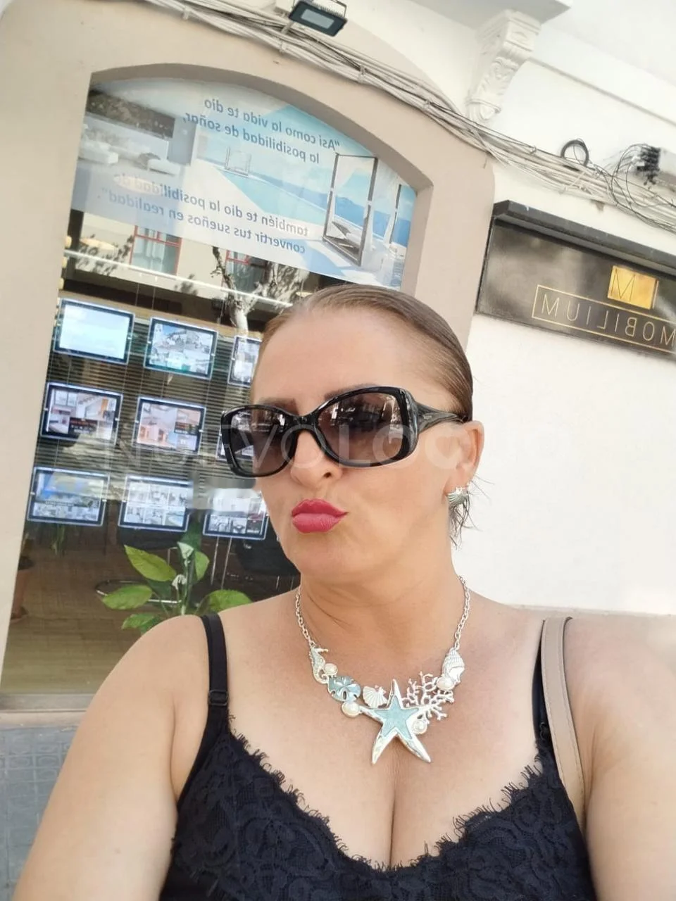 Escort blanca curvy en Barcelona