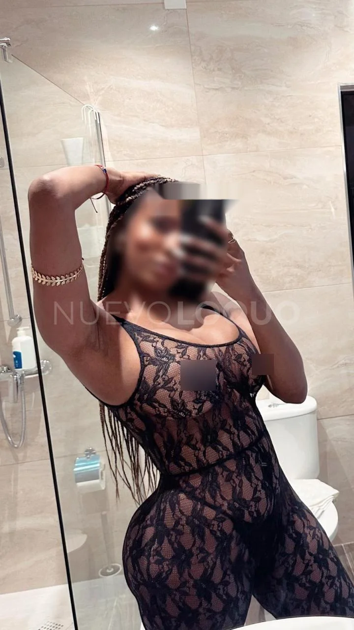 Escort mulata curvy en Gerona