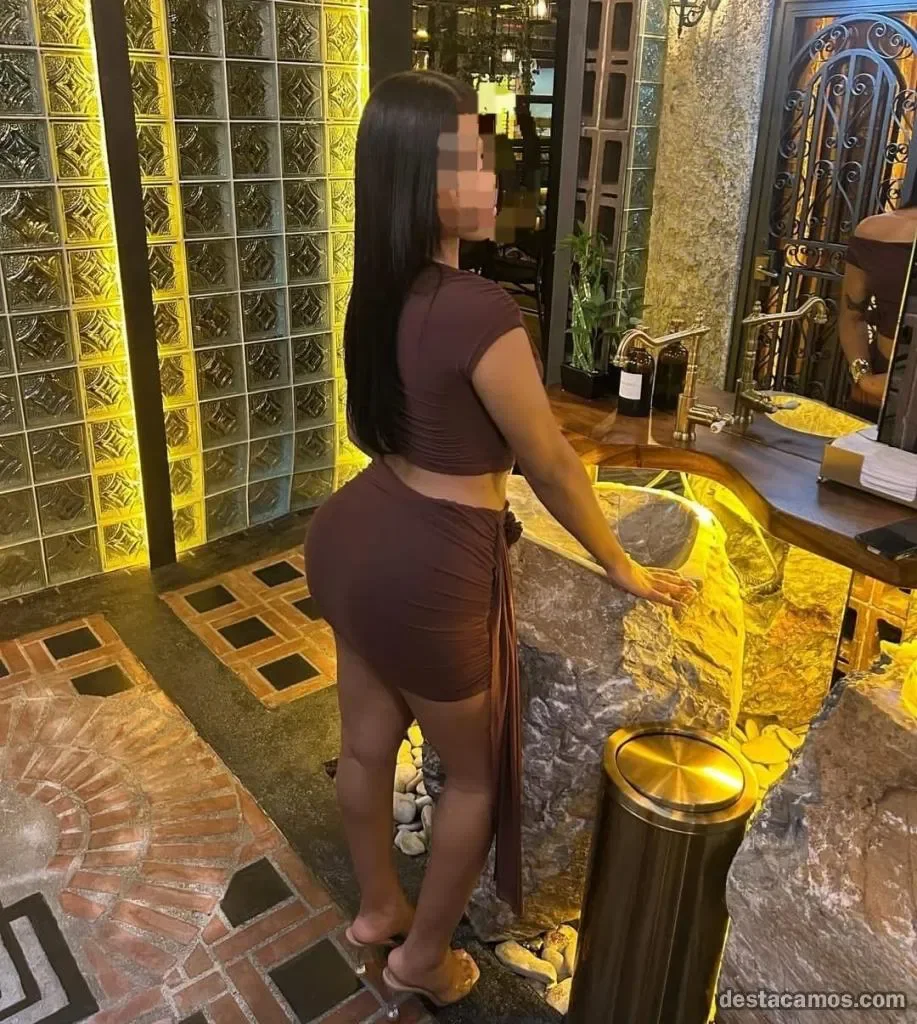 Escort latina curvy en Jaén