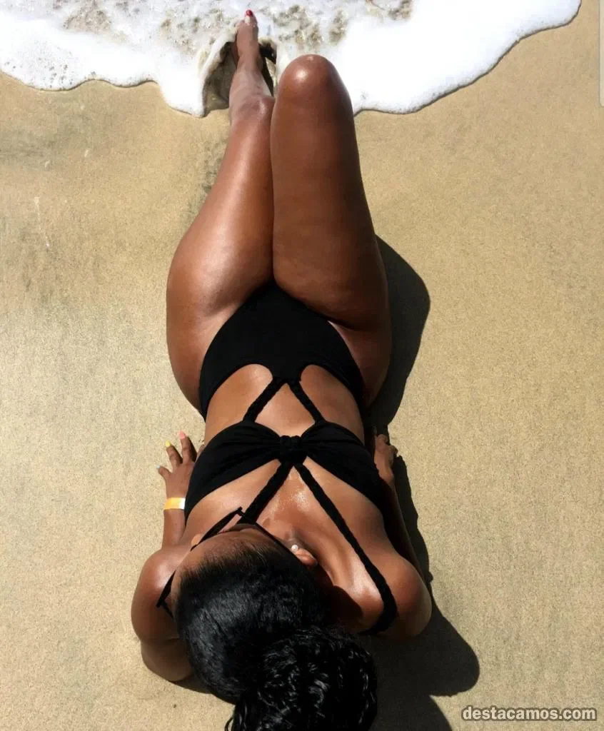 Escort mulata curvy en Alicante