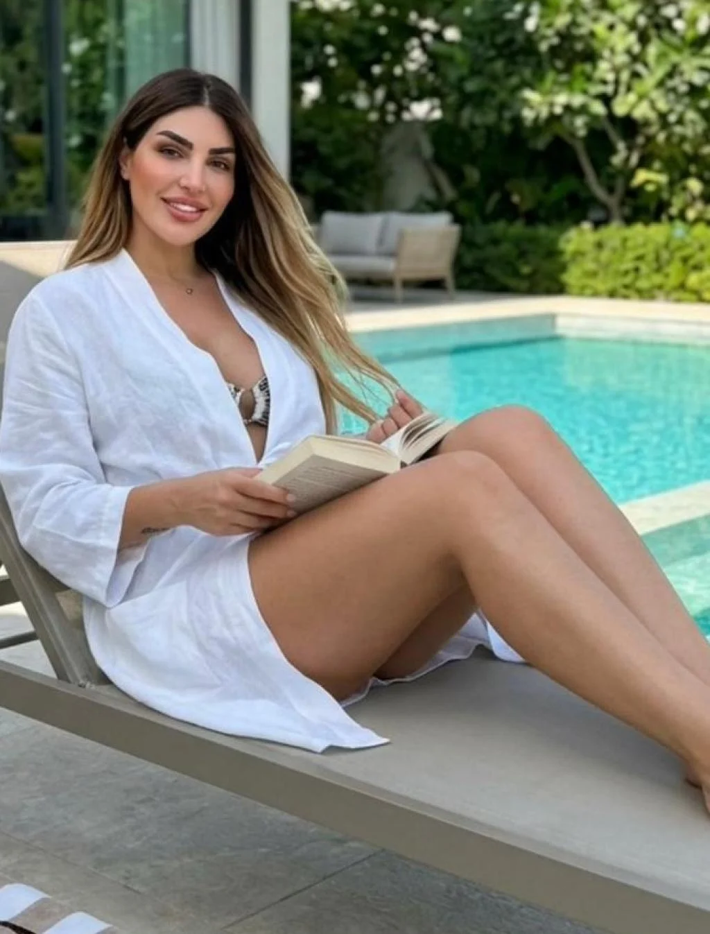 Escort latina curvy en Sevilla
