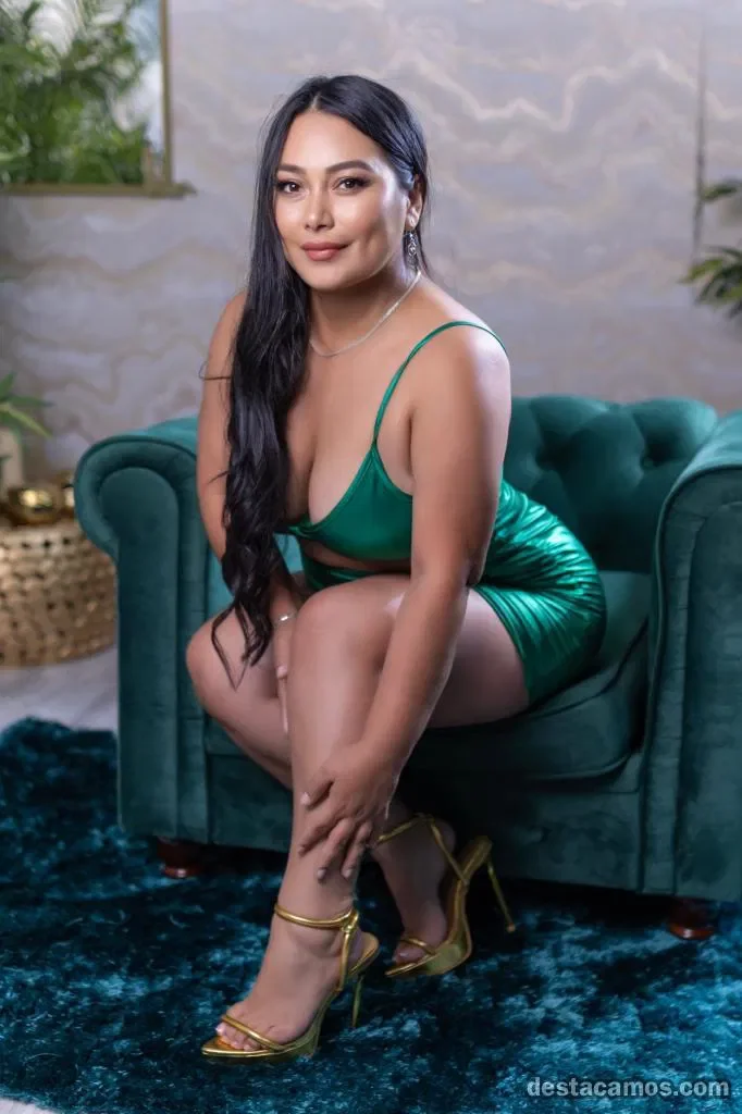 Escort latina curvy en Barcelona