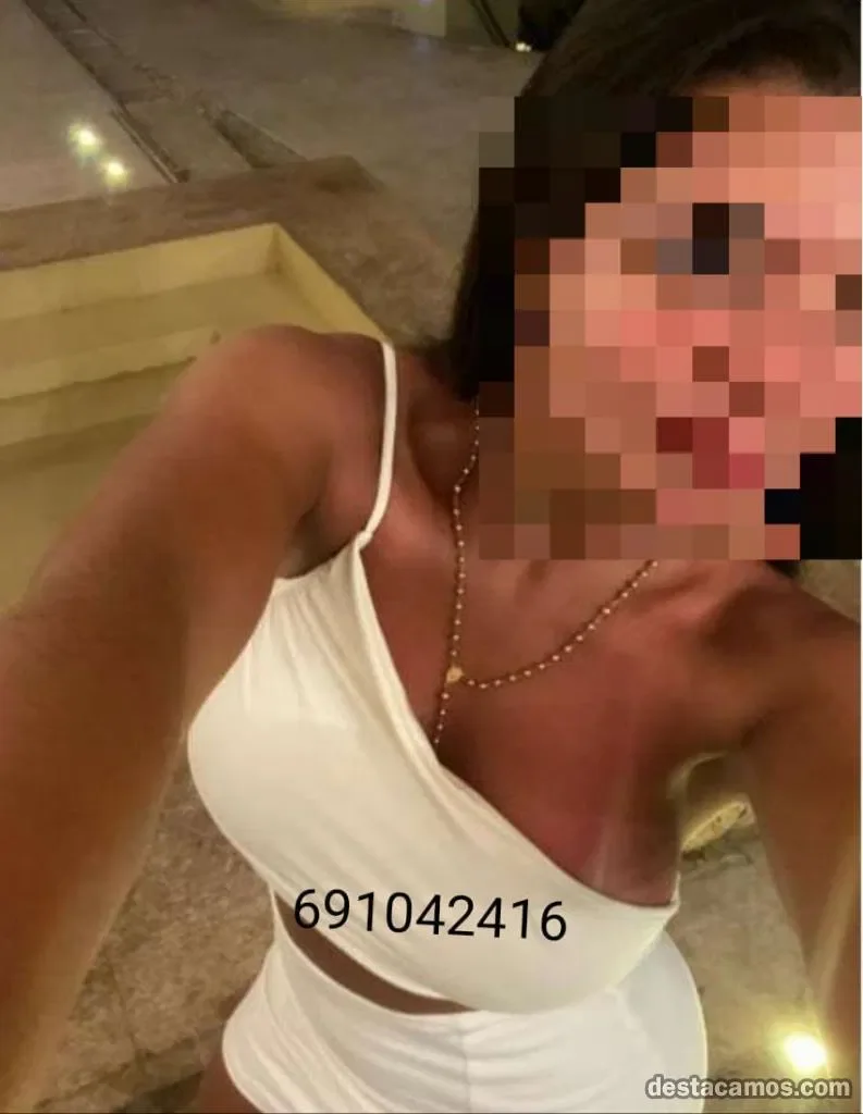 Escort latina curvy en Pontevedra
