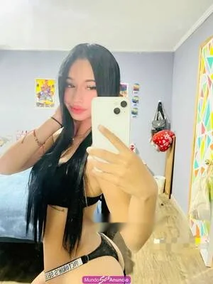 Escort latina curvy en La Coruña