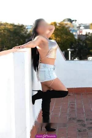 Escort latina curvy en Dos Hermanas