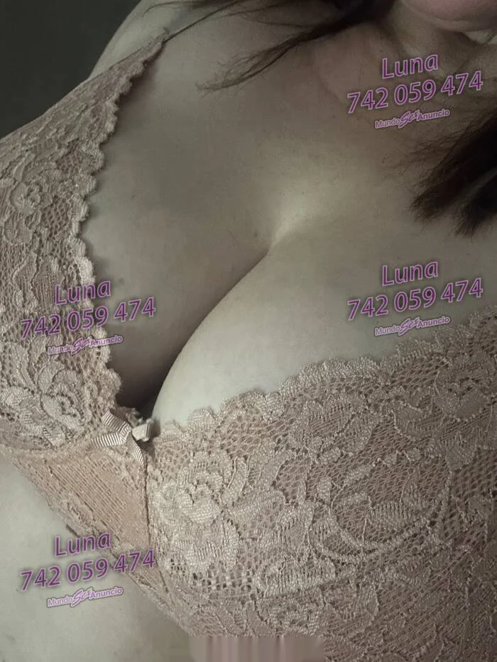 Escort latina curvy en Estepona