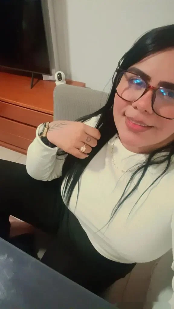 Escort latina curvy en Pontevedra