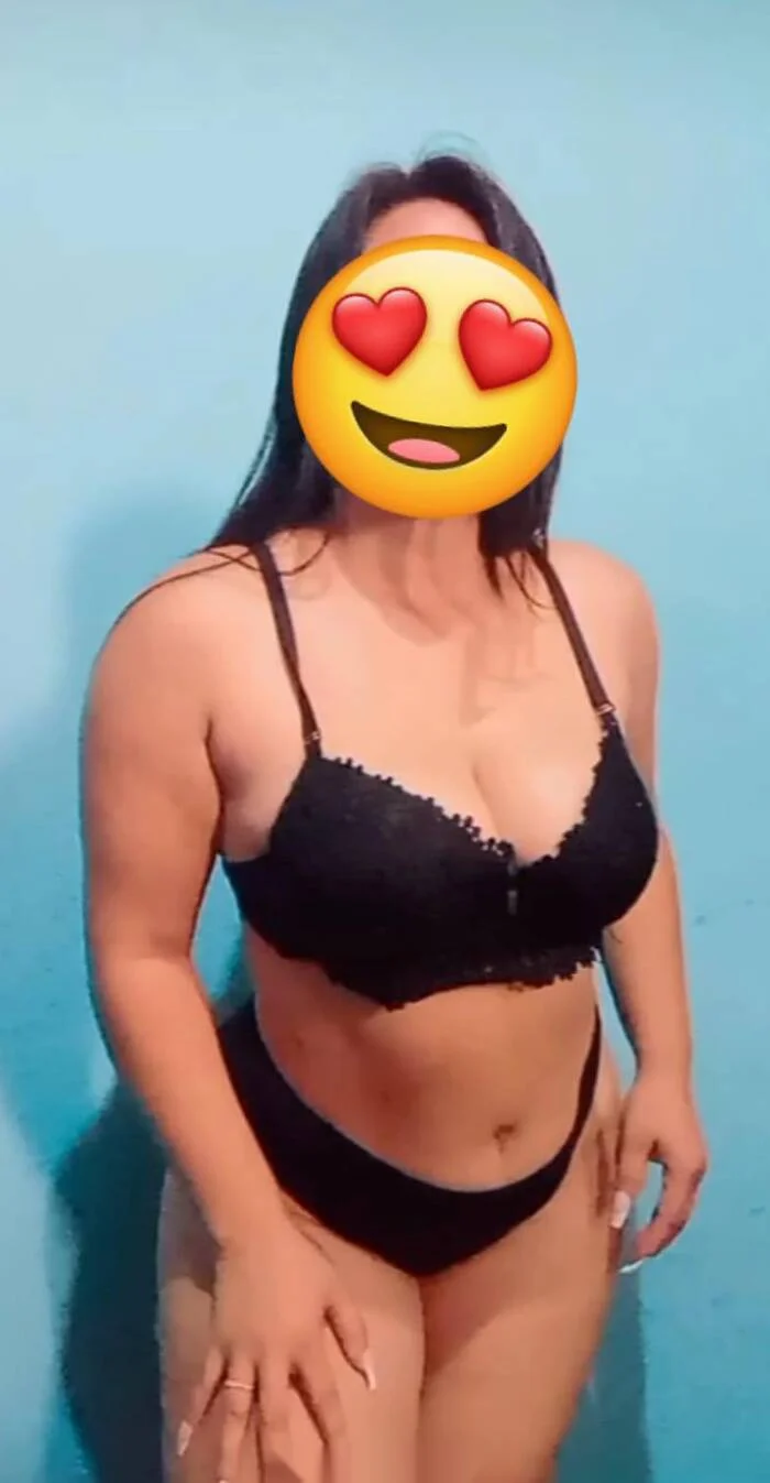 Escort latina curvy en Cartagena