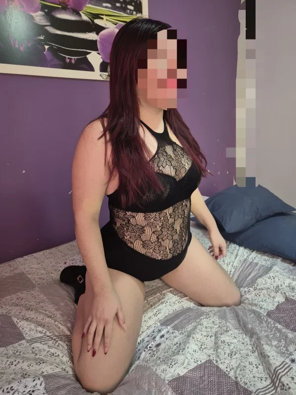 Escort latina curvy en Madrid