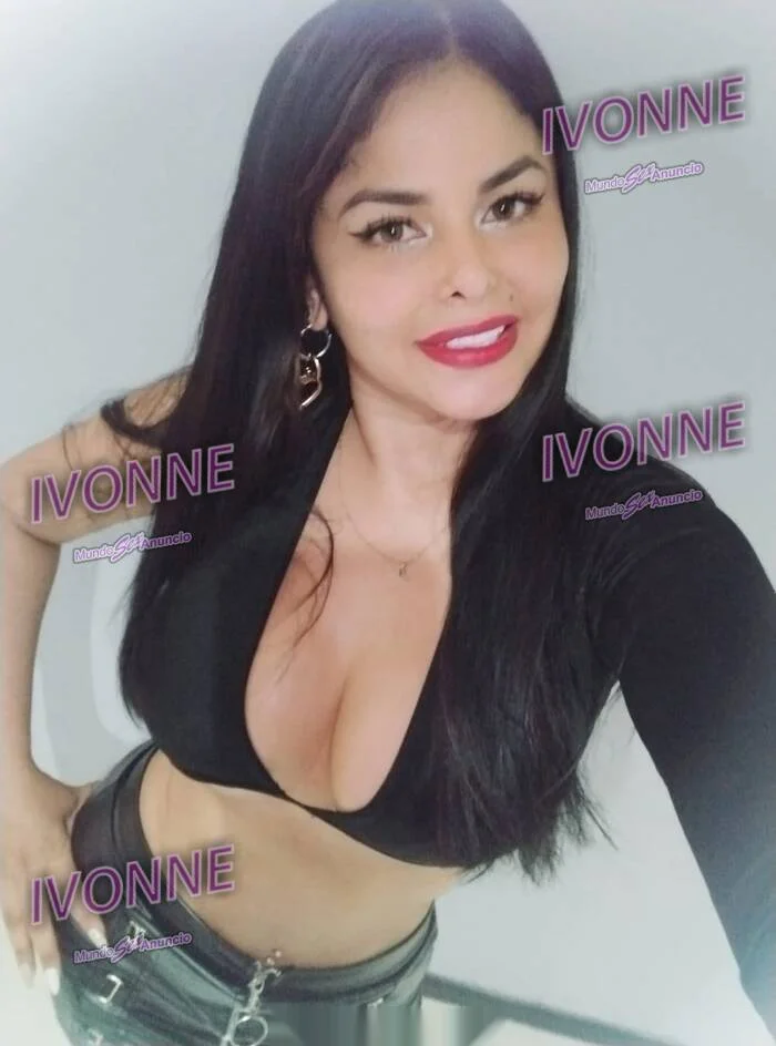 Escort latina curvy en Irún