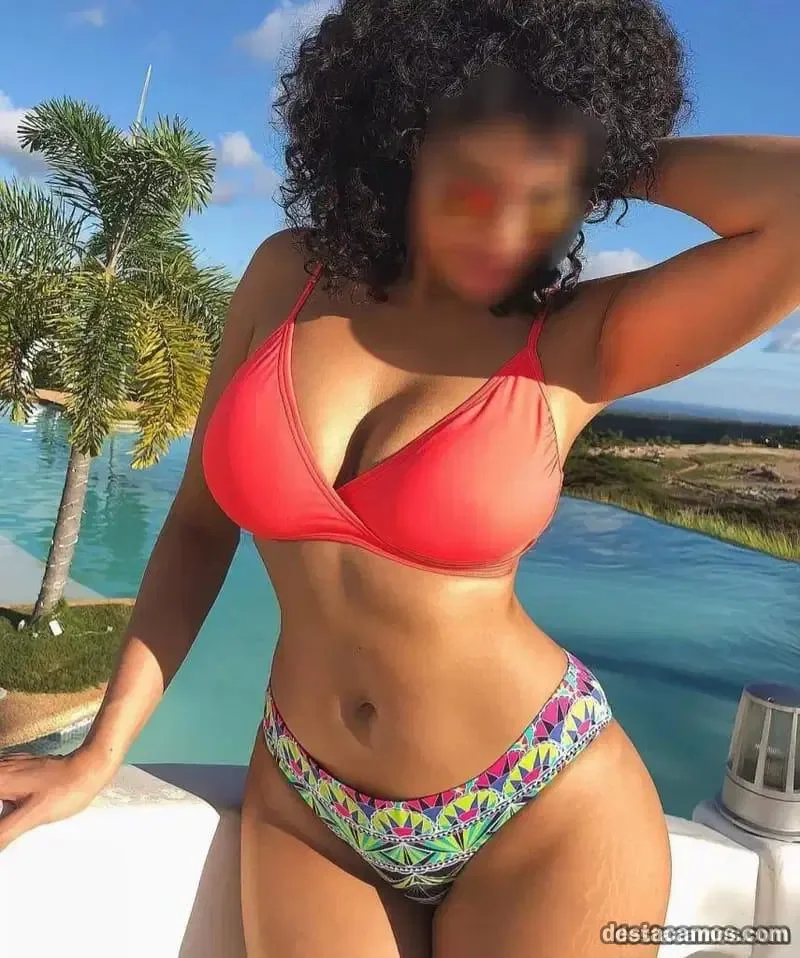 Escort latina curvy en Badajoz