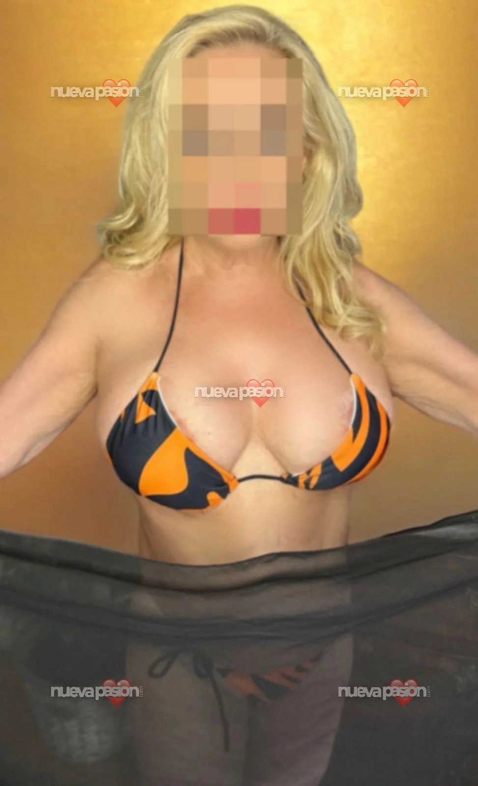 Escort blanca curvy en Madrid