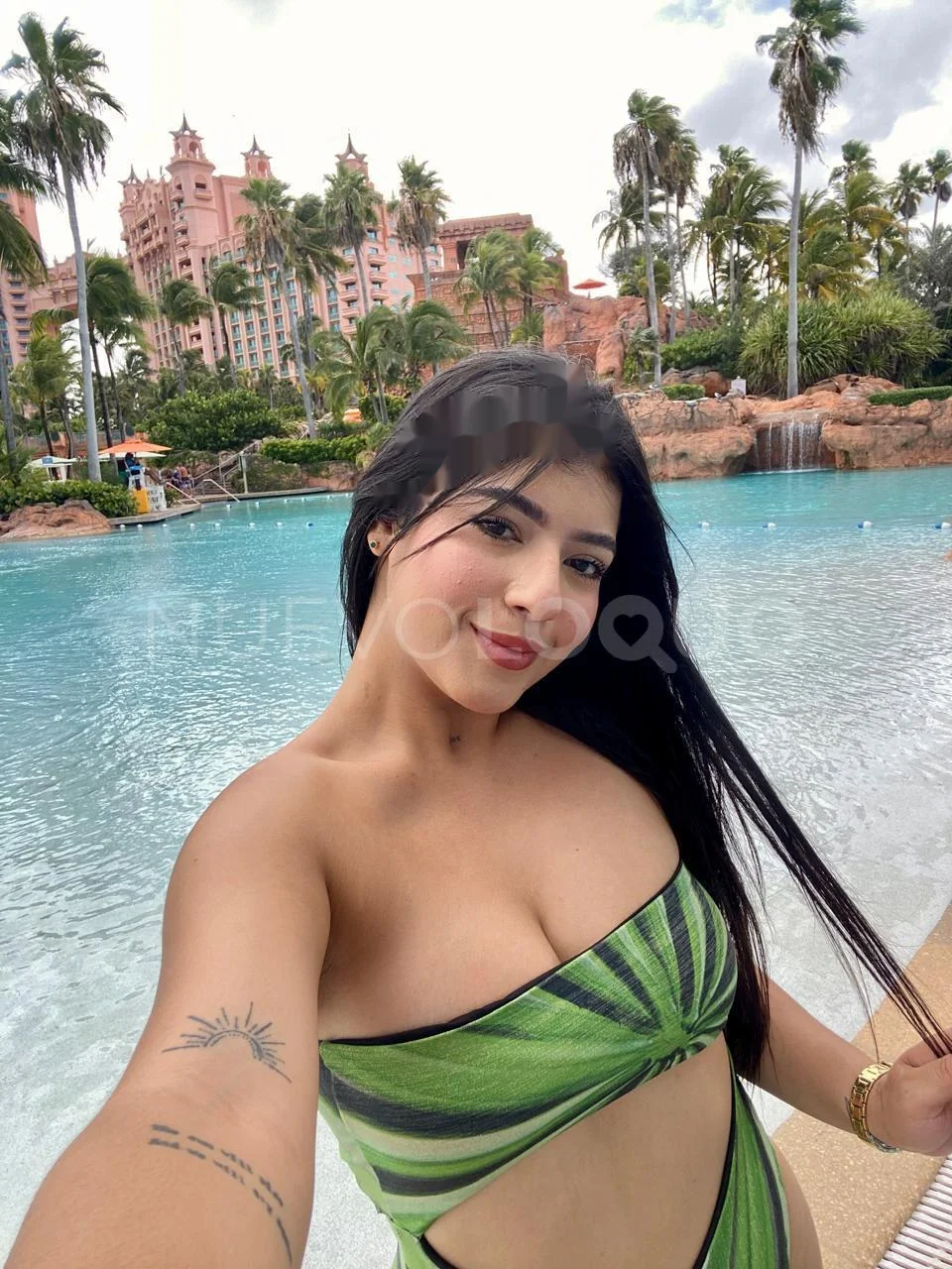 Escort latina curvy en Gerona