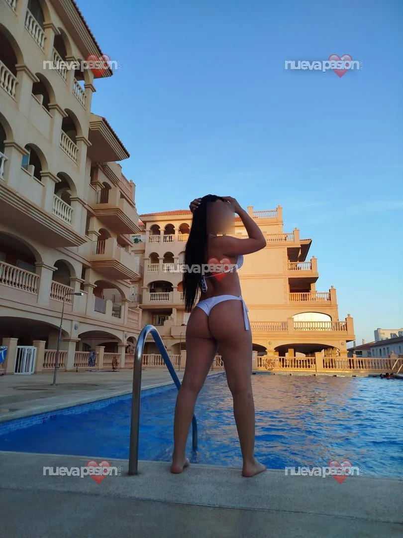 Escort latina curvy en Adeje