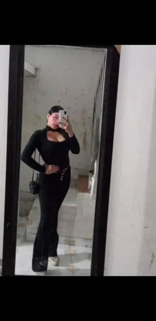 Escort latina curvy en Madrid