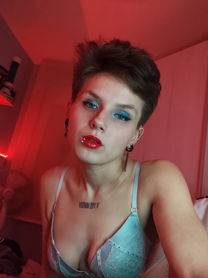 Escort europea curvy en Madrid