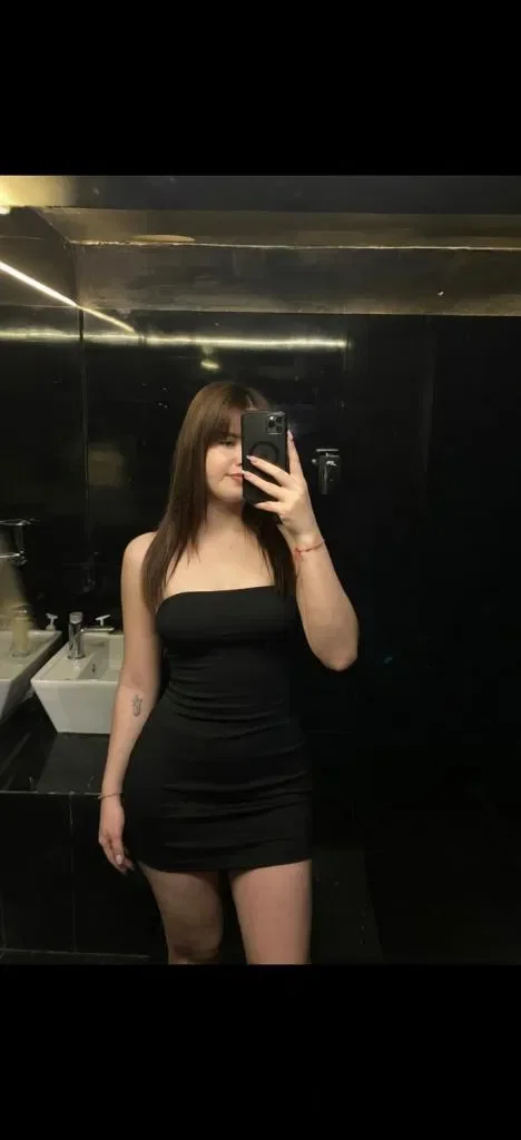 Escort latina curvy en Málaga