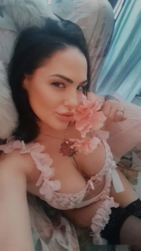 Escort latina curvy en Castellón de la Plana