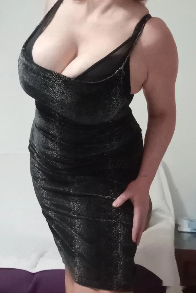 Escort blanca curvy en Castellón de la Plana