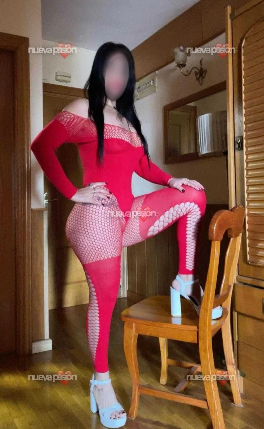 Escort latina curvy en Alicante