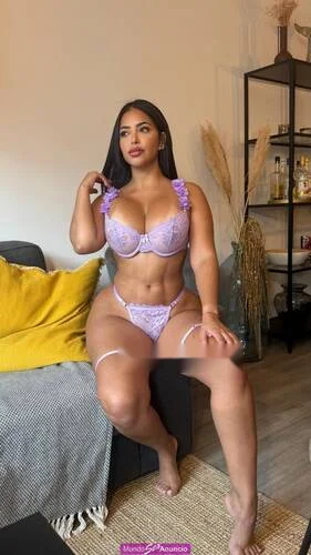 Escort latina curvy en Ferrol