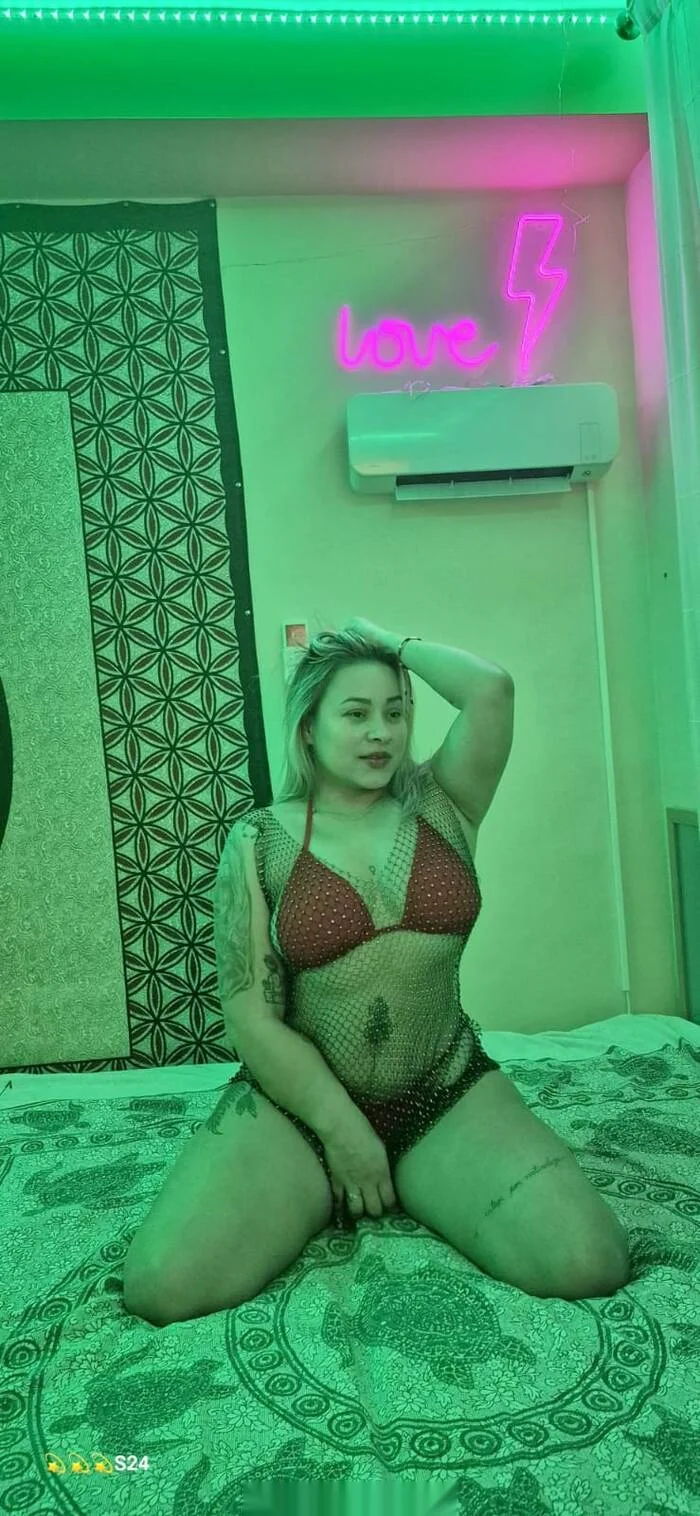 Escort latina curvy en Sagunto