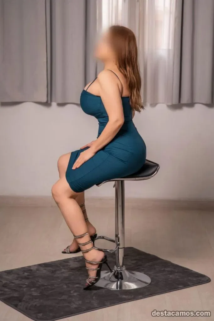 Escort latina curvy en La Coruña