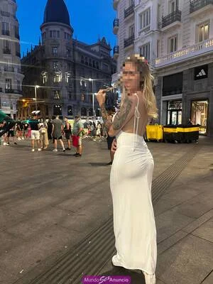 Escort blanca curvy en Pozuelo de Alarcón