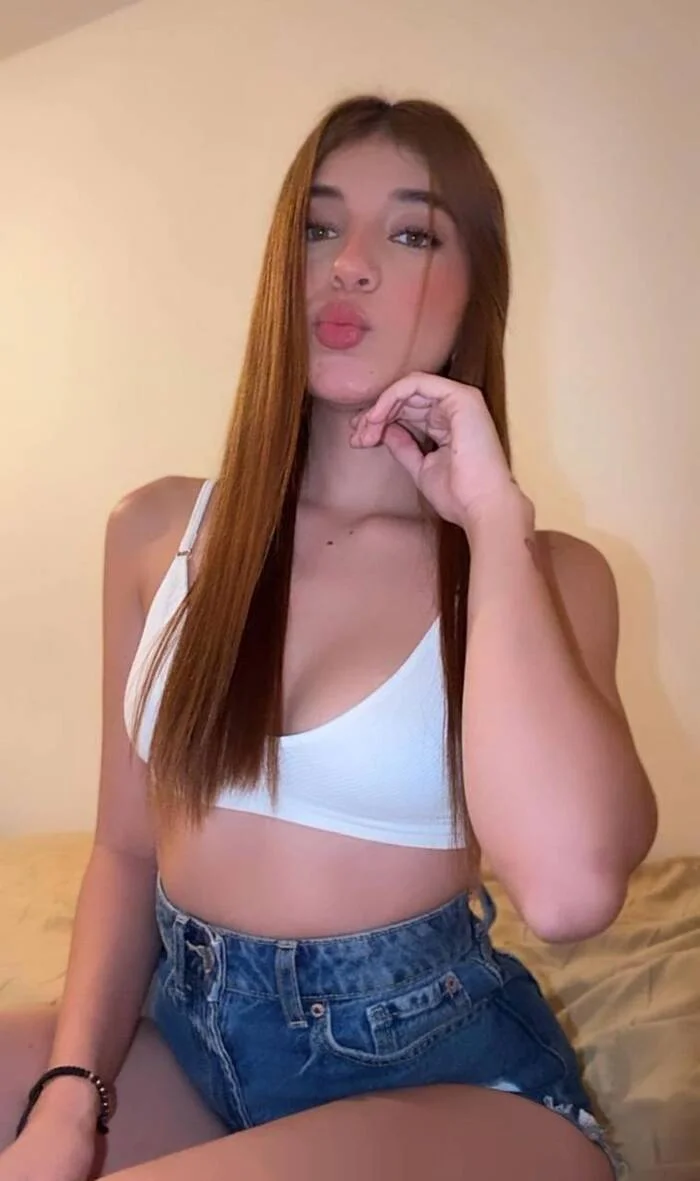 Escort latina curvy en Bilbao