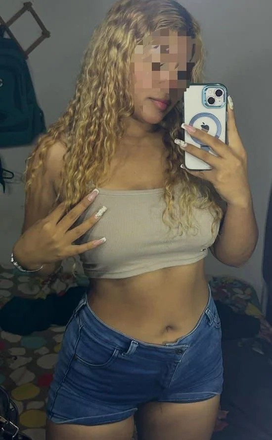 Escort latina curvy en Madrid