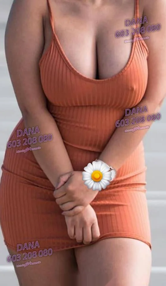 Escort asiática curvy en Marbella