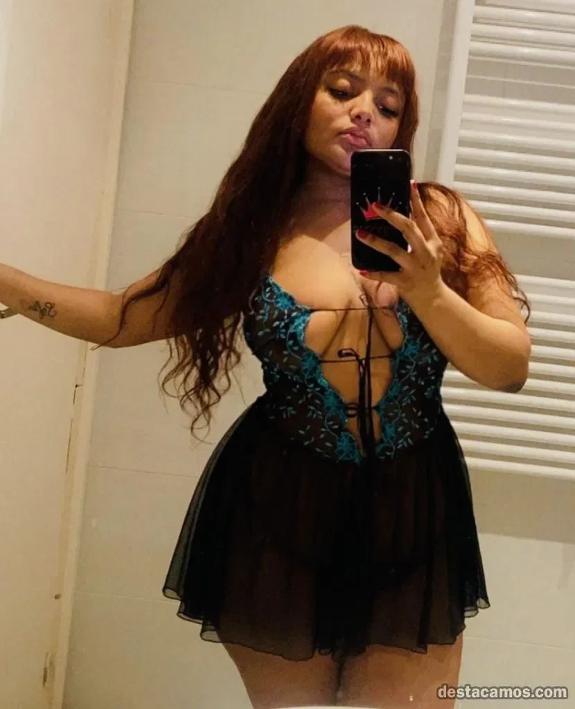 Escort latina curvy en Valencia