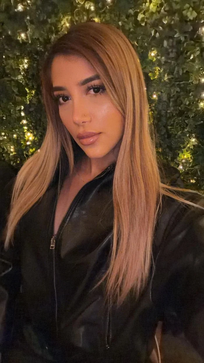 Escort latina delgada en Málaga