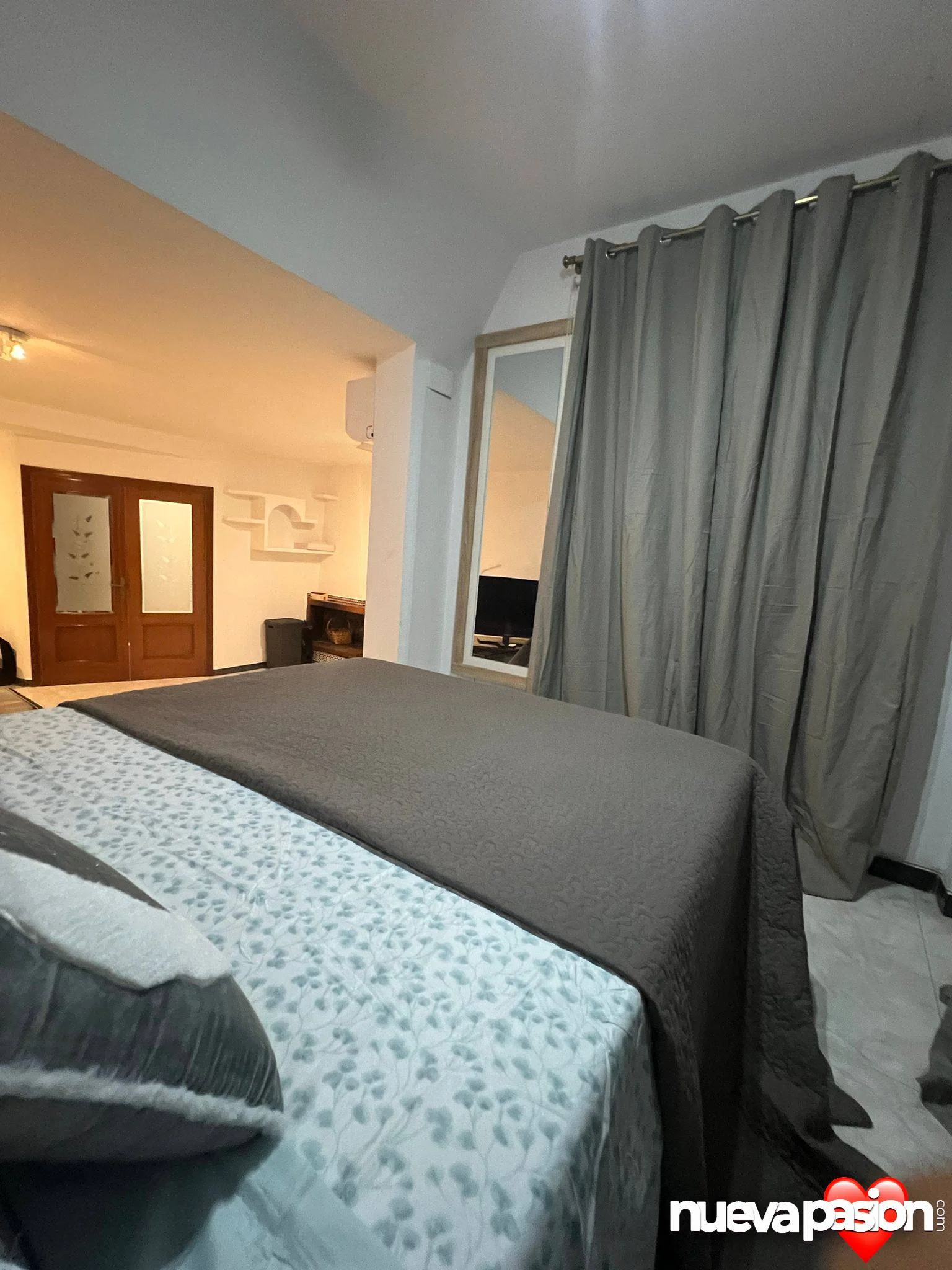 Escort latina curvy en Sevilla