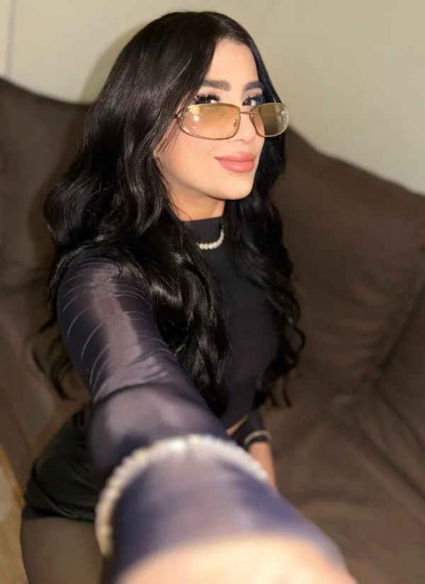 Escort latina curvy en Madrid