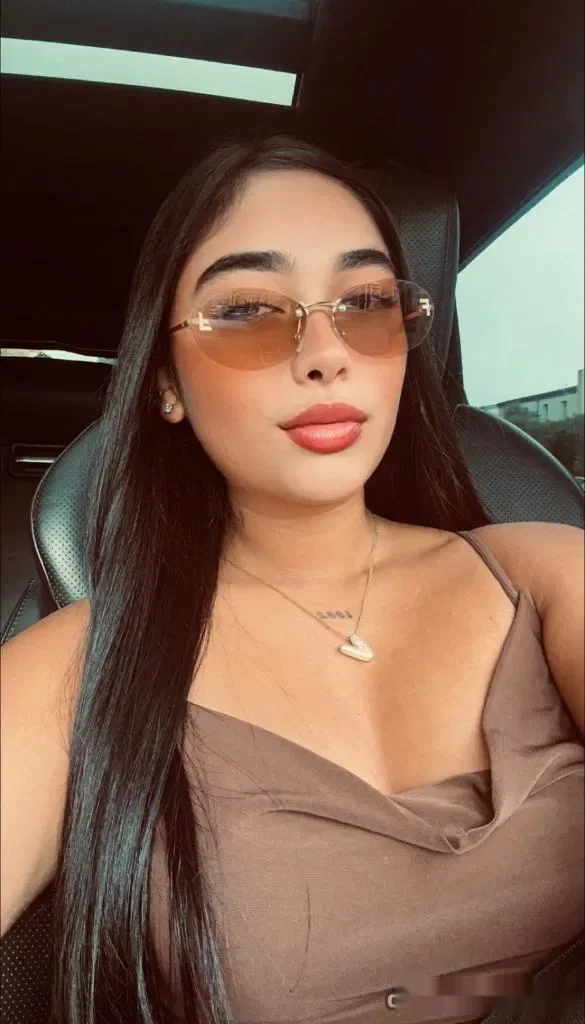 Escort latina curvy en Gerona