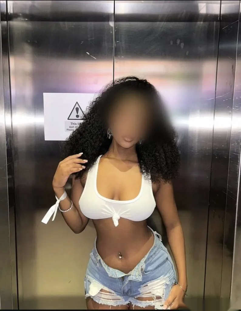 Escort mulata fitness en Oviedo