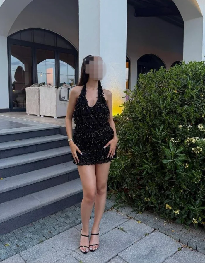Escort latina delgada en Fuengirola