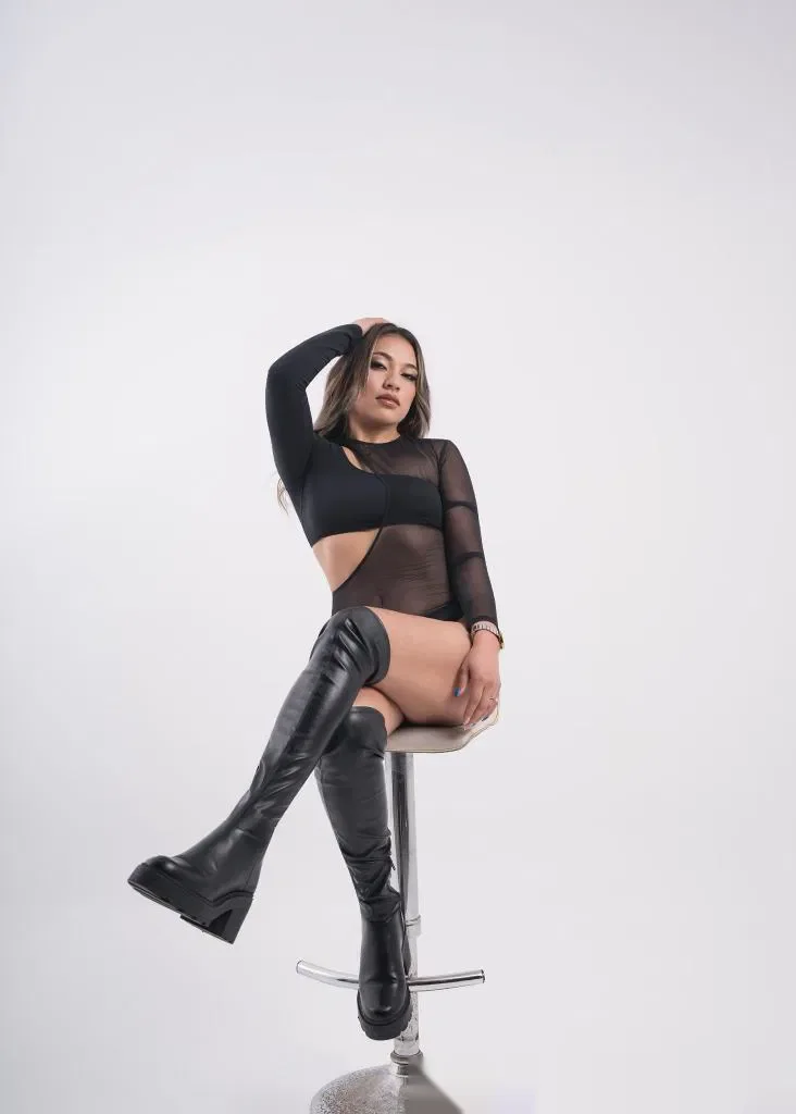 Escort latina curvy en Ibiza