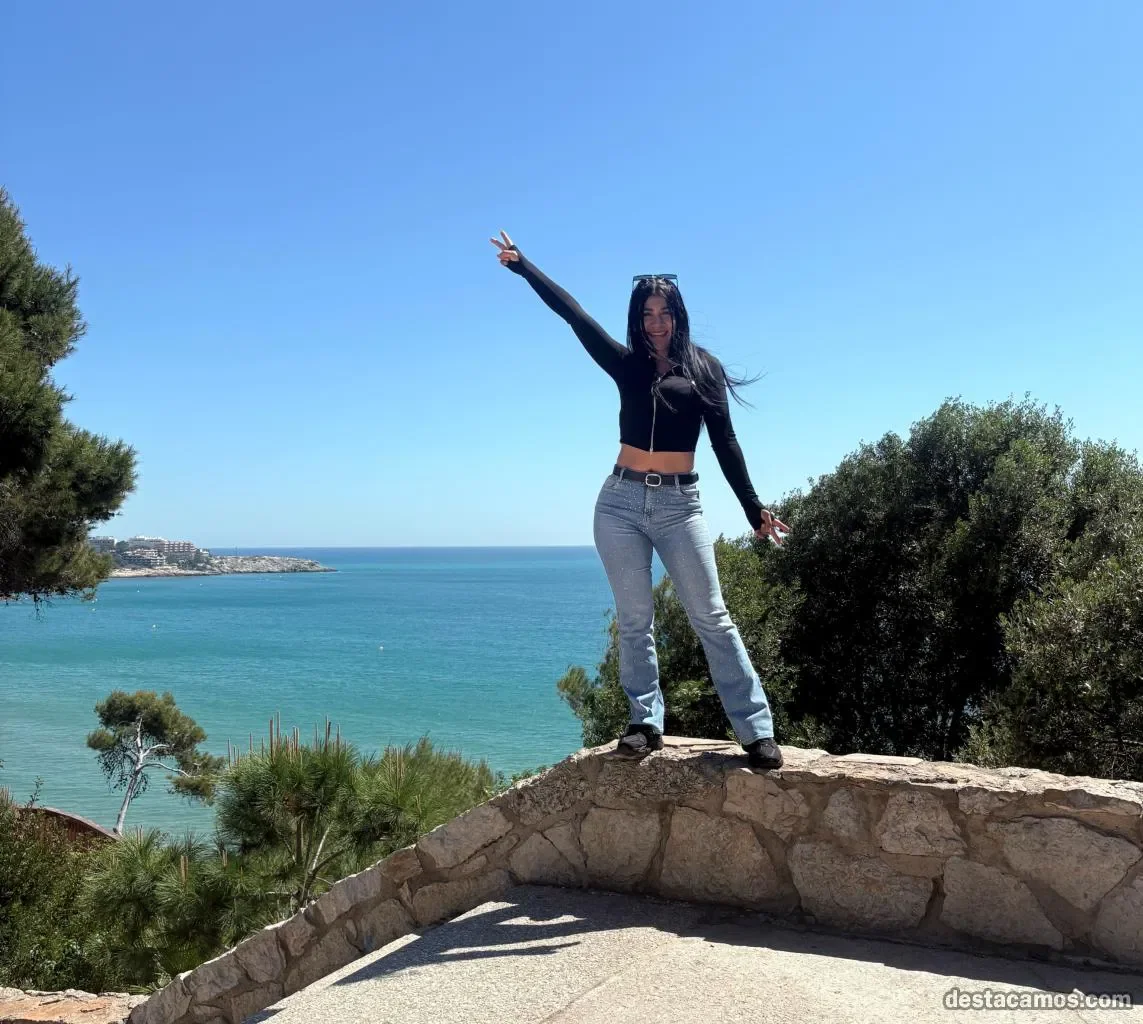 Escort latina curvy en Cáceres