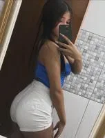 Escort latina delgada en Zaragoza