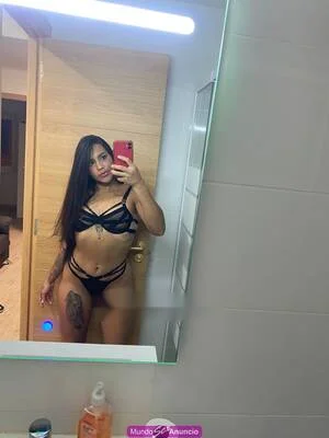 Escort latina curvy en Mojácar