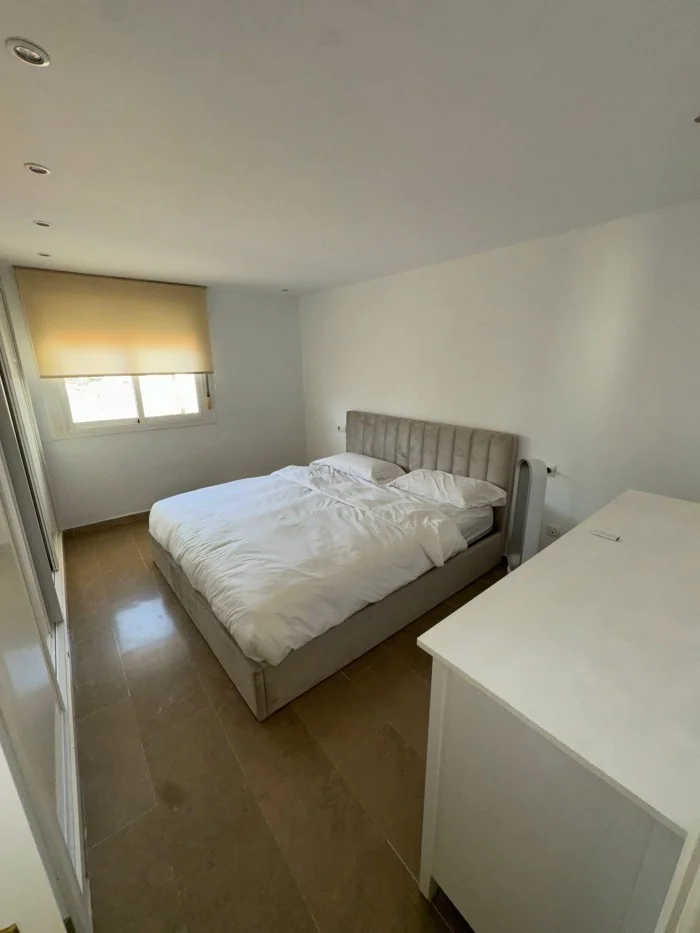 Escort europea curvy en Estepona